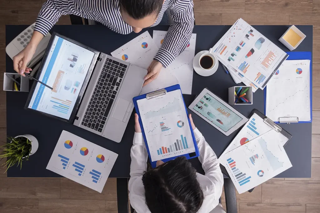Marketing local para negocios hispanos en Estados Unidos: cómo crecer con estructura
